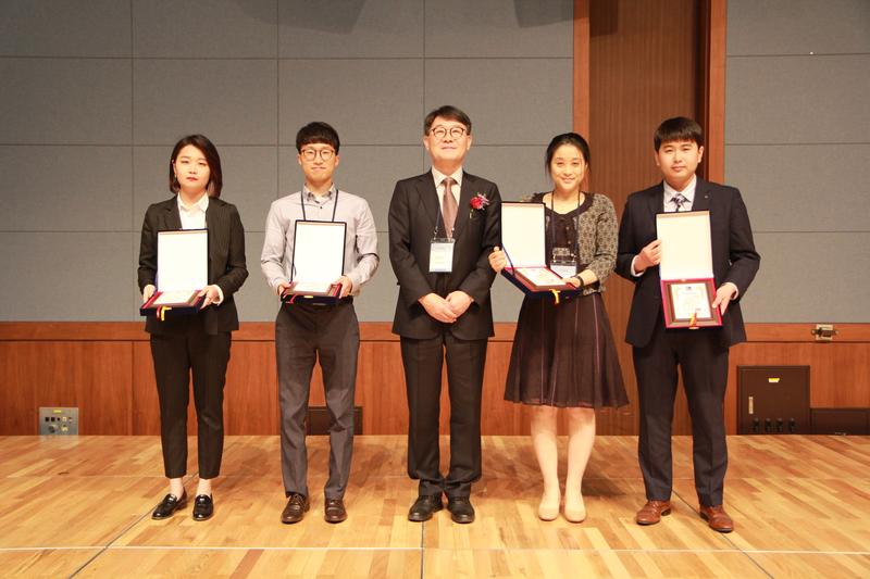 설탕, ‘시멘트 없는 콘크리트’의 열쇠가 되다!